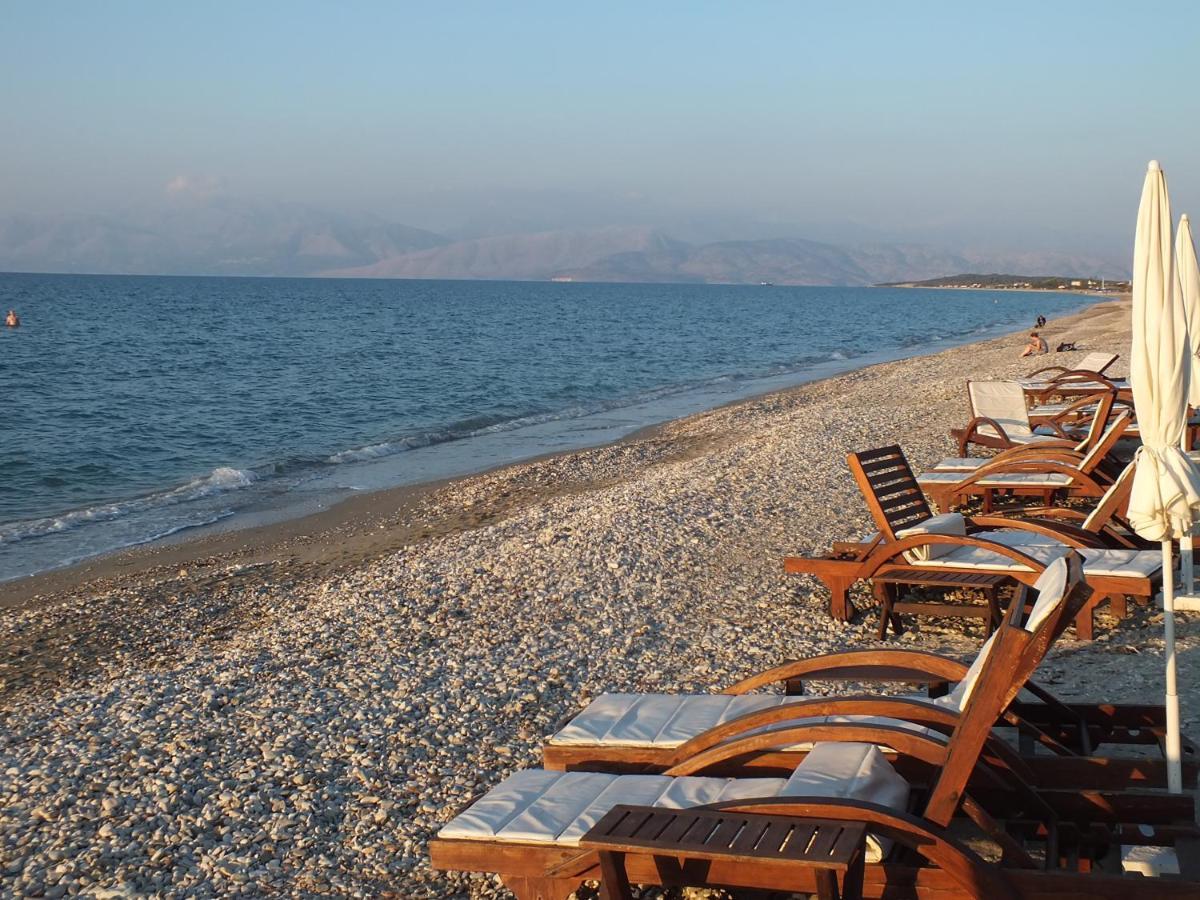 Frosos Beachfront Maisonette Acharavi Acharavi  Buitenkant foto